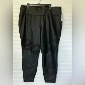 Lane Bryant NWT Livi Active Black Faux Leather 7/8 Leggings Womens Size 22/24